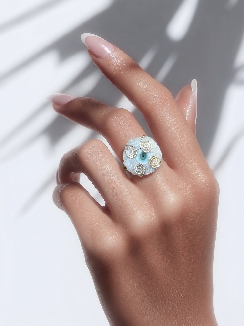 NEW! Solar Quartz Ring - Picture 2 of 11
